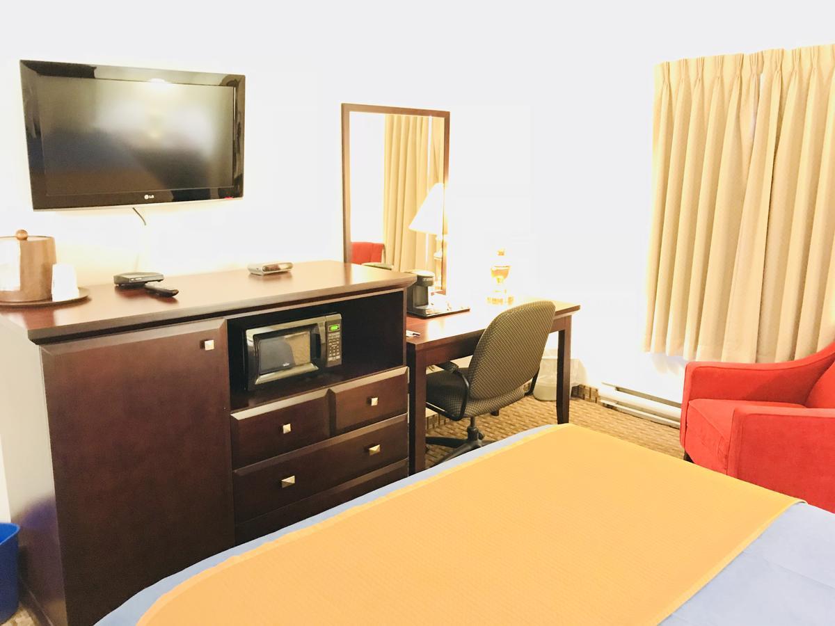 Ba Hotel Red Deer Ngoại thất bức ảnh