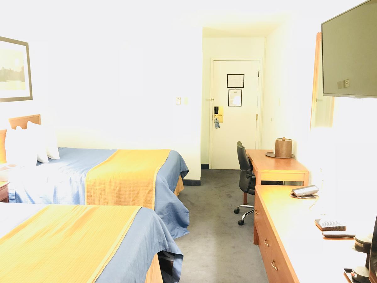 Ba Hotel Red Deer Ngoại thất bức ảnh