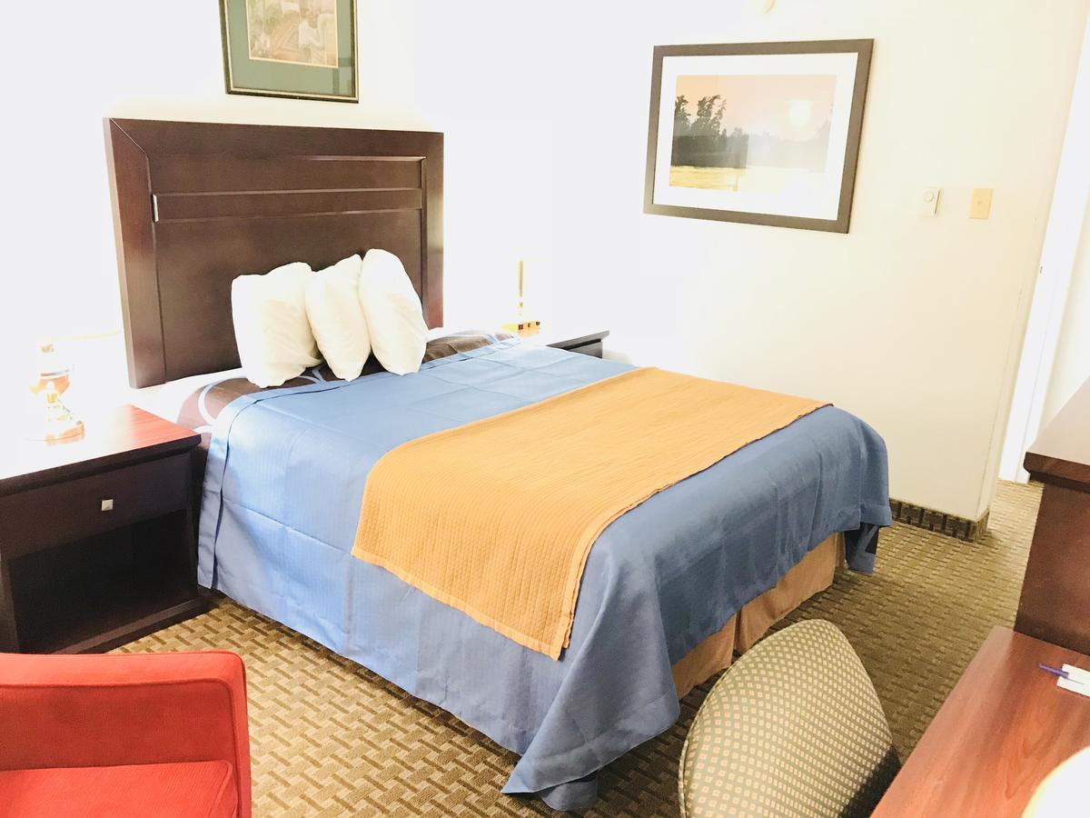 Ba Hotel Red Deer Ngoại thất bức ảnh