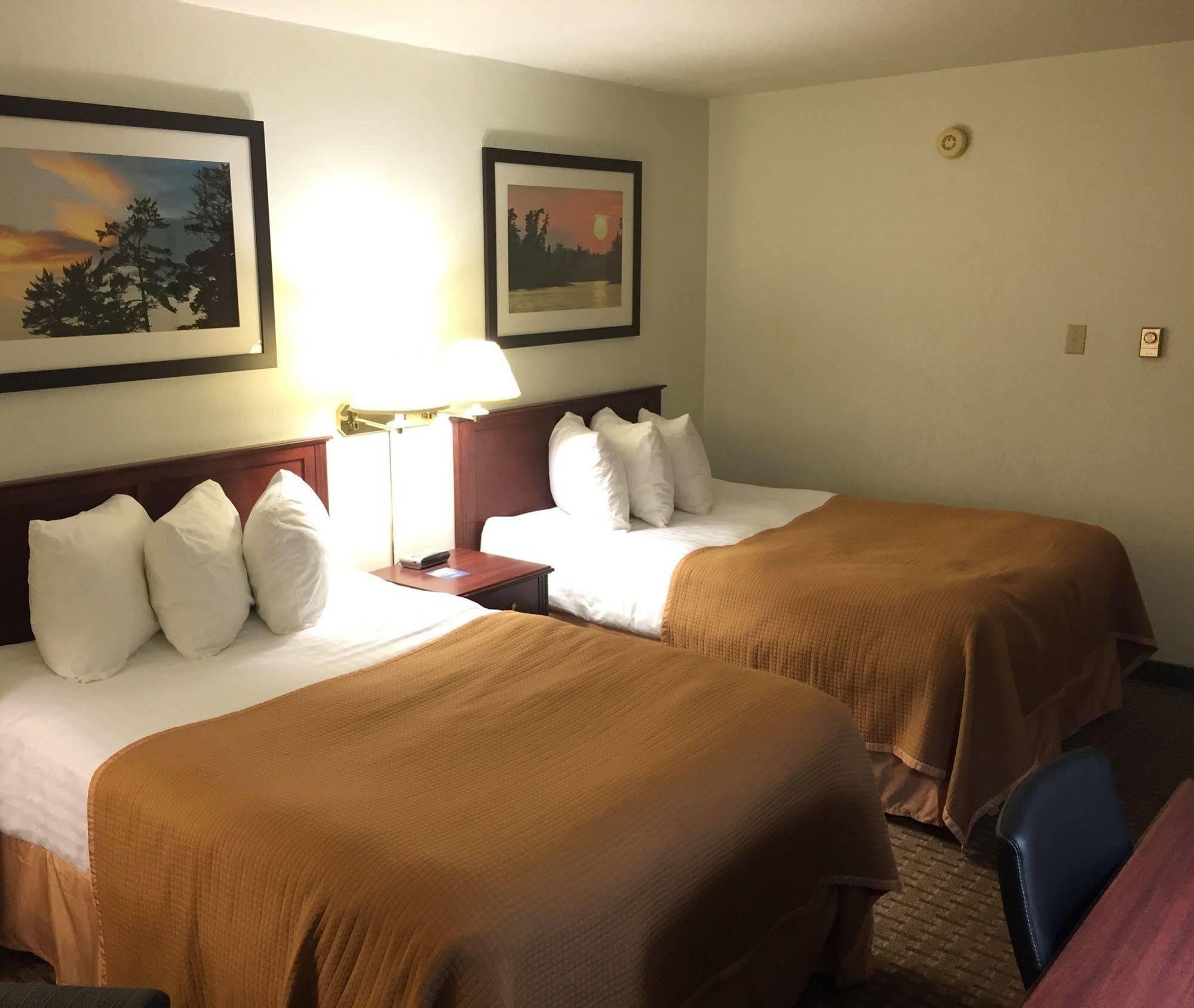 Ba Hotel Red Deer Ngoại thất bức ảnh