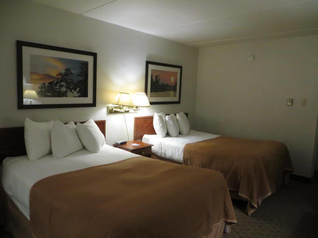 Ba Hotel Red Deer Ngoại thất bức ảnh